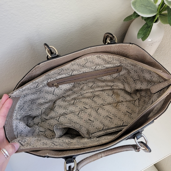 GUESS VINATGE crocodile skin shoulder bag - Picture 13 of 15